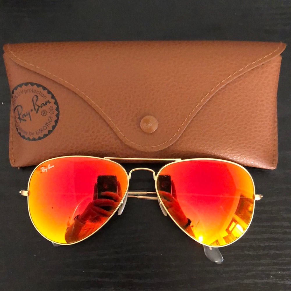 Arya-Ban Aviator Flash Lenses in red